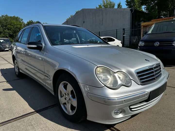 Mercedes-Benz C 200