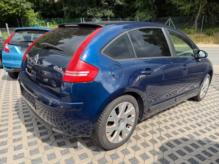 Citroën C4