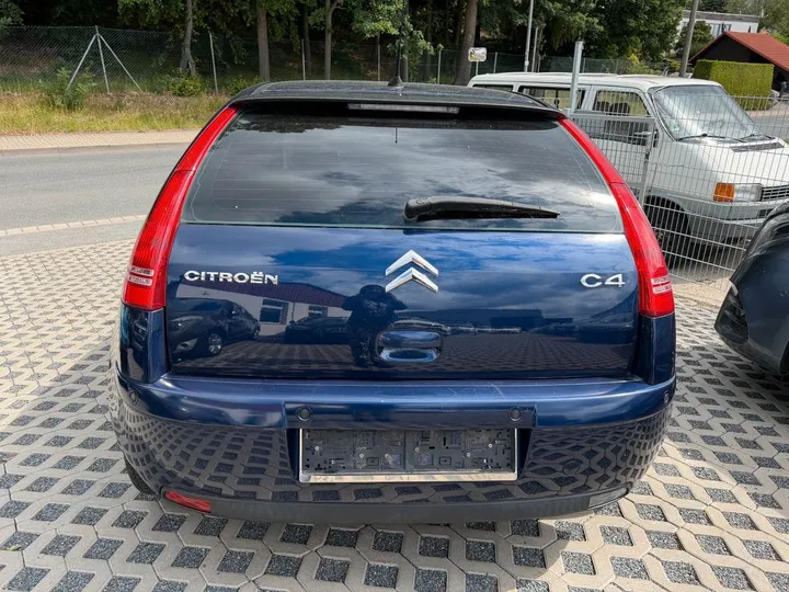 Citroën C4