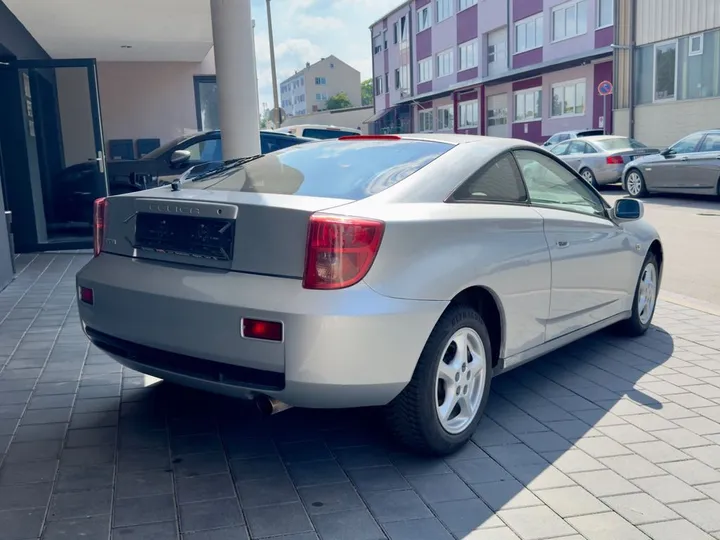 Toyota Celica