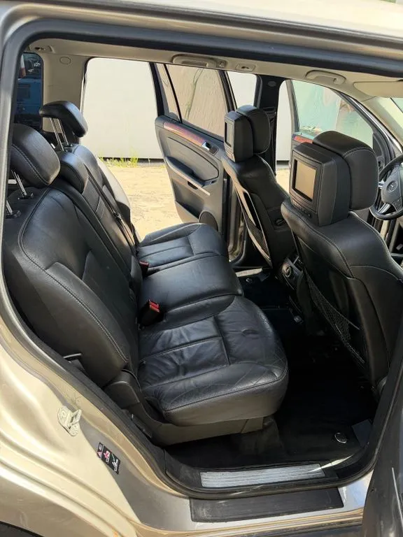 Mercedes-Benz GL 320