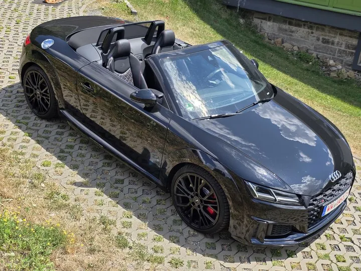 Audi TTS