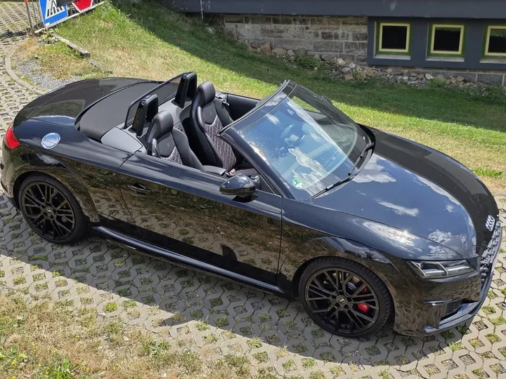 Audi TTS