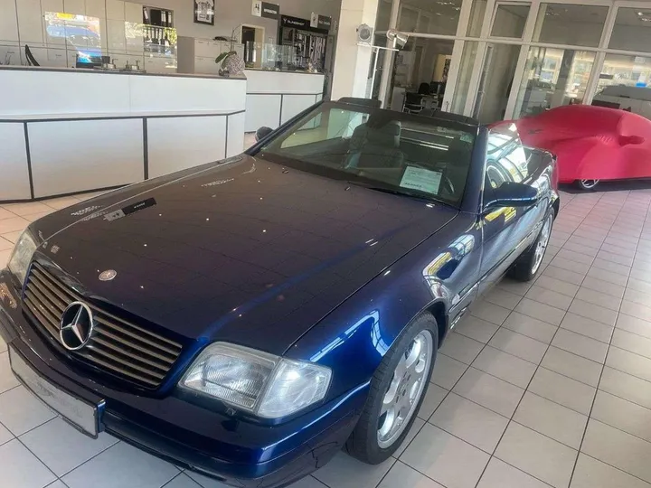 Mercedes-Benz SL 320