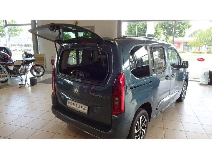 Toyota Proace City (Verso)
