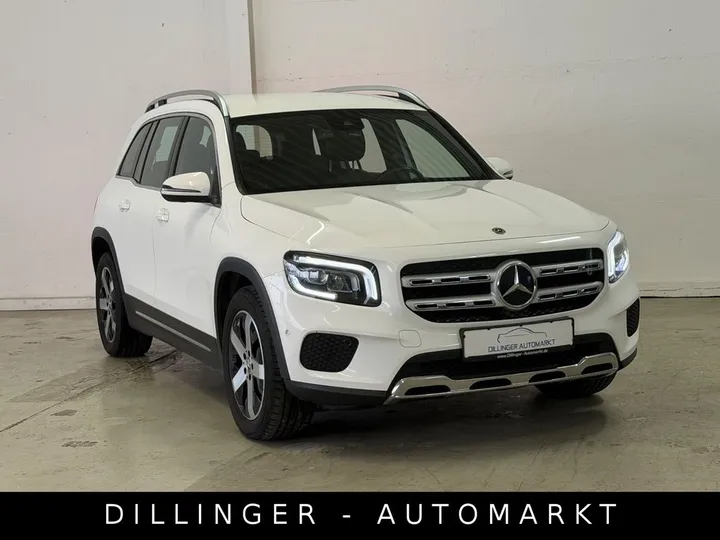 Mercedes-Benz GLB 200