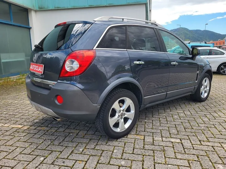 Opel Antara