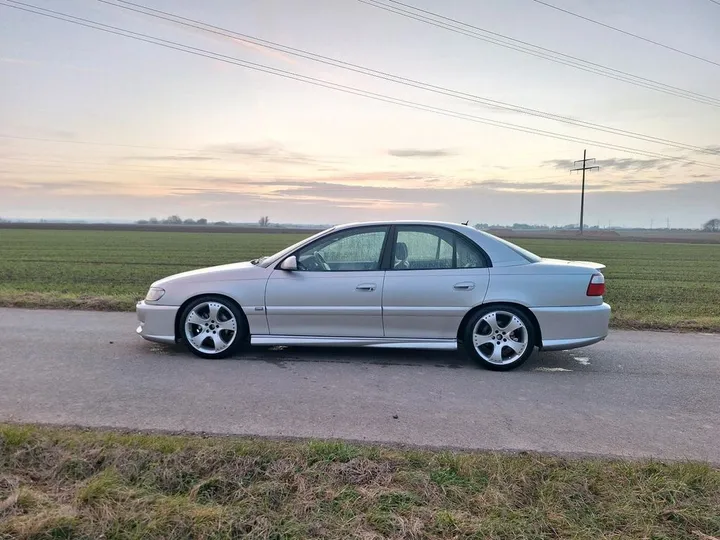 Opel Omega