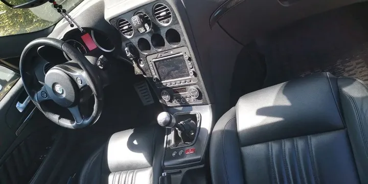 Alfa Romeo 159