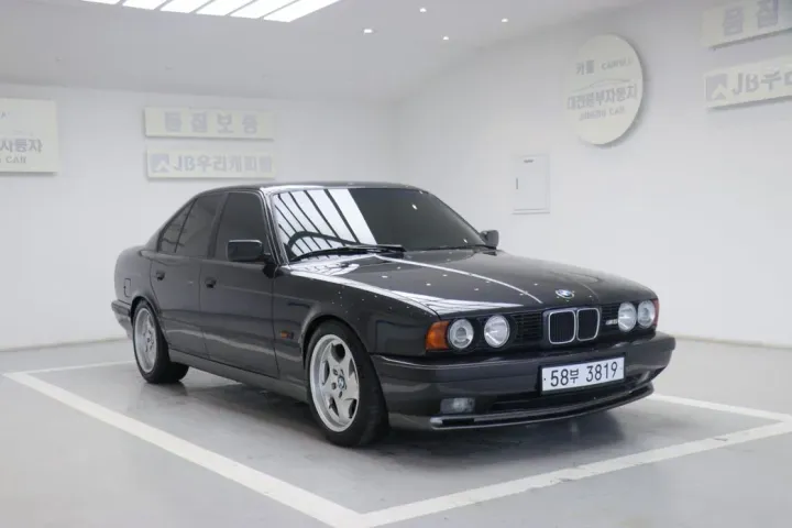 BMW M5