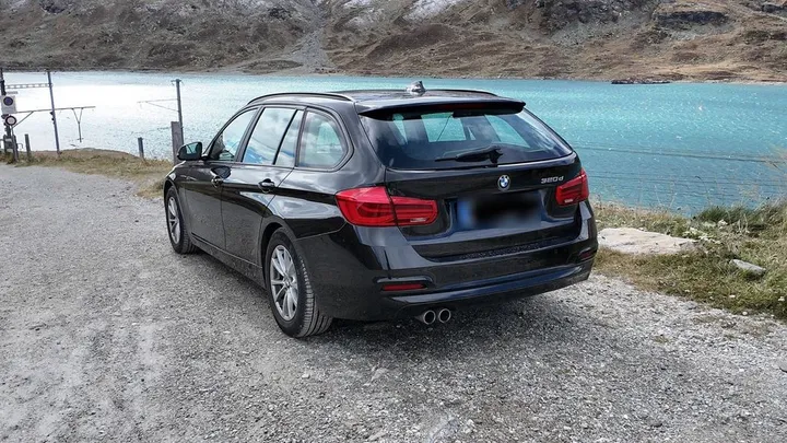 BMW 320
