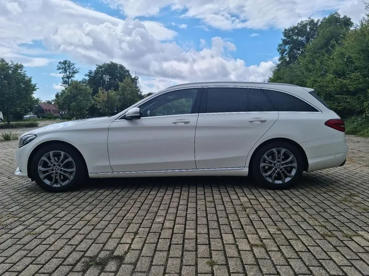 Mercedes-Benz C 200