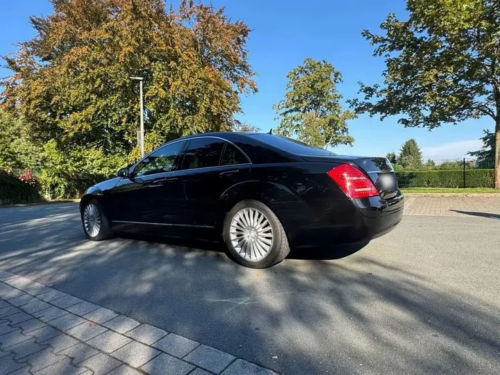 Mercedes-Benz S 320