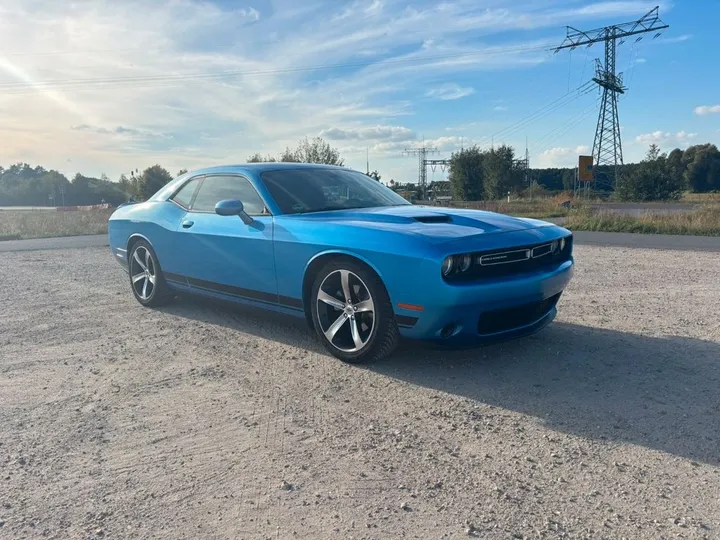 Dodge Challenger