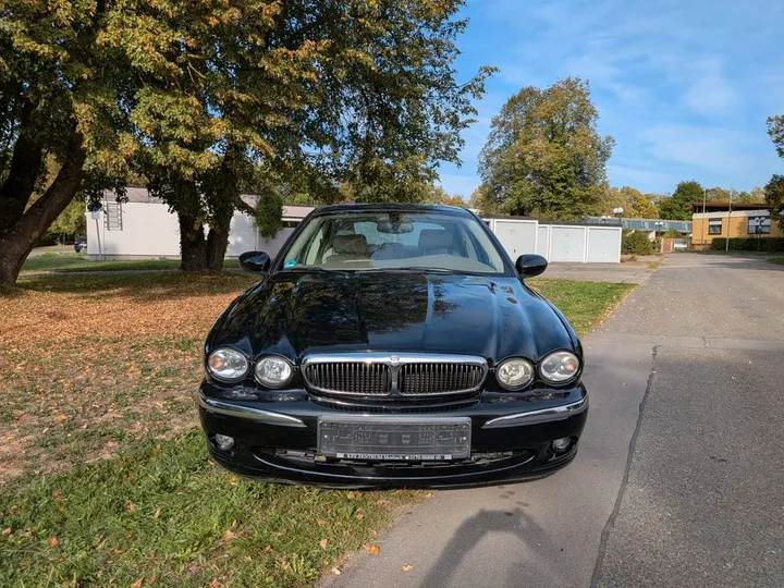 Jaguar X-Type