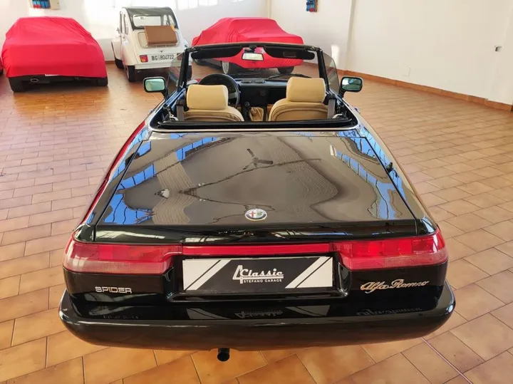 Alfa Romeo Spider