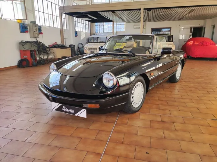 Alfa Romeo Spider