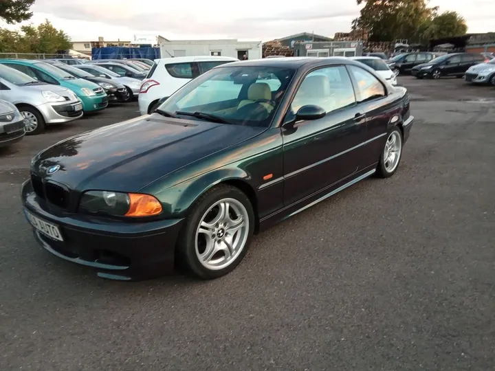 BMW 323