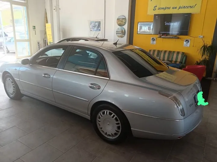Lancia Thesis