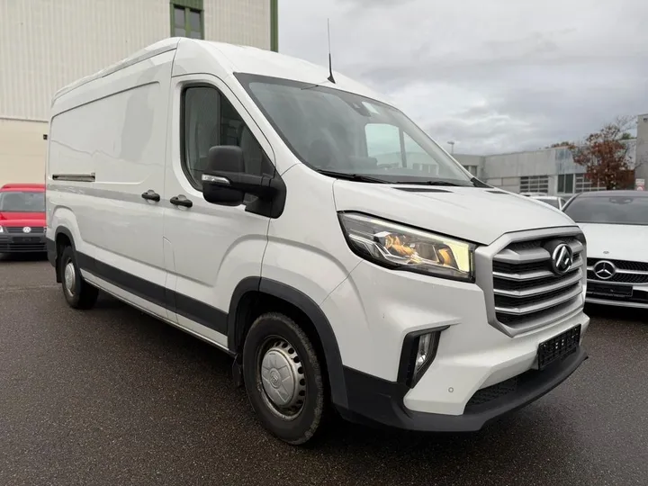 Maxus Deliver 9