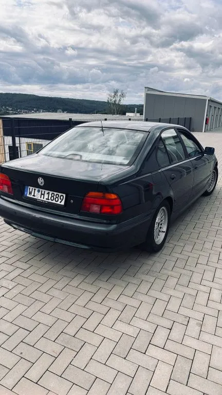 BMW 540