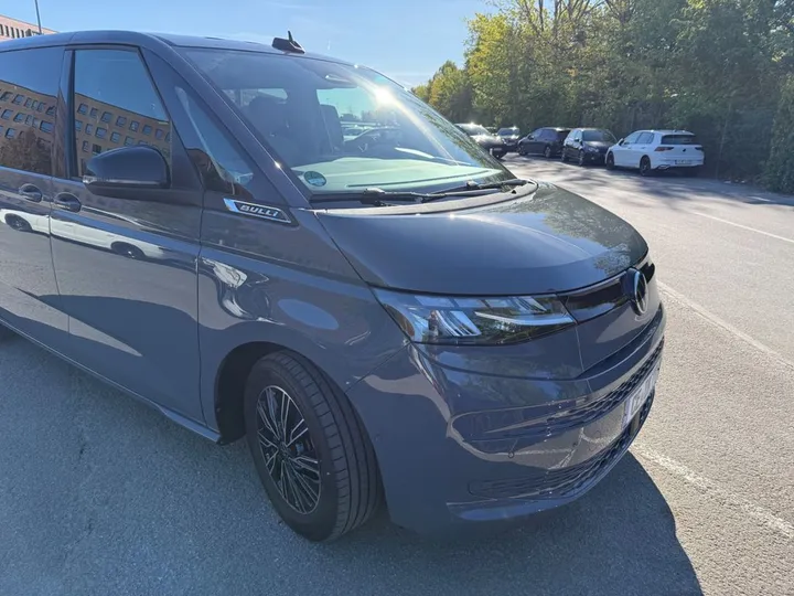 Volkswagen T7 Multivan