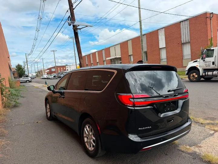 Chrysler Pacifica