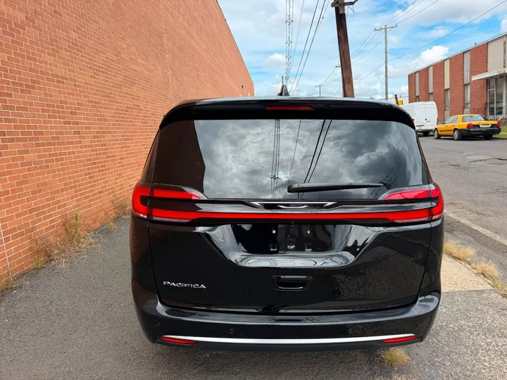 Chrysler Pacifica