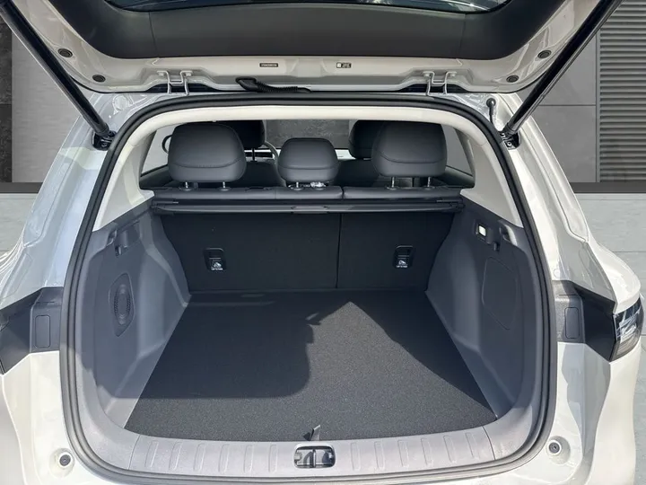 Leapmotor B10