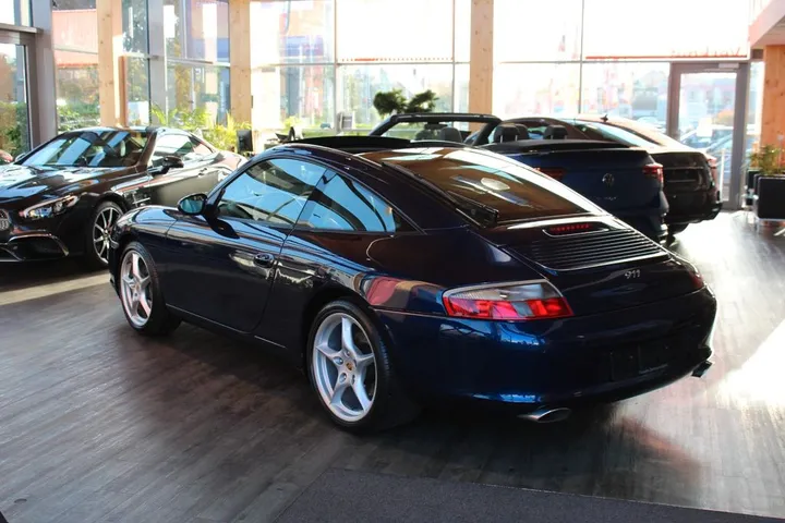 Porsche 996
