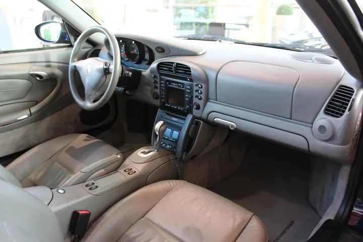 Porsche 996
