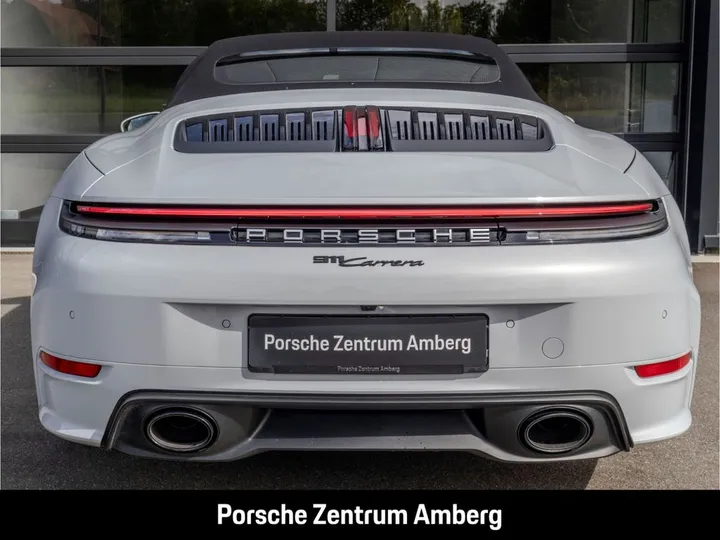 Porsche 992