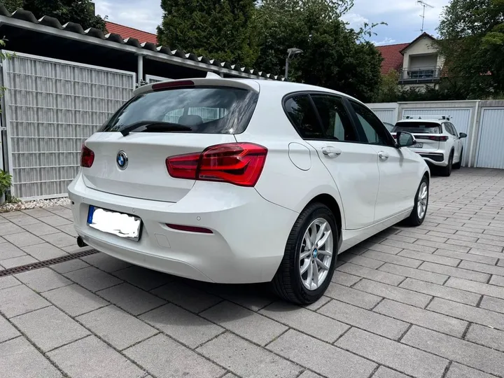 BMW 118