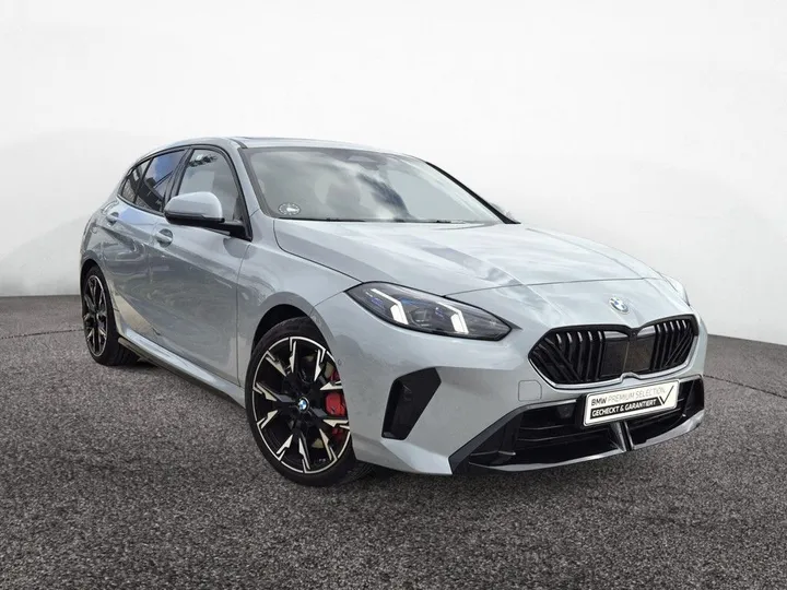 BMW 120