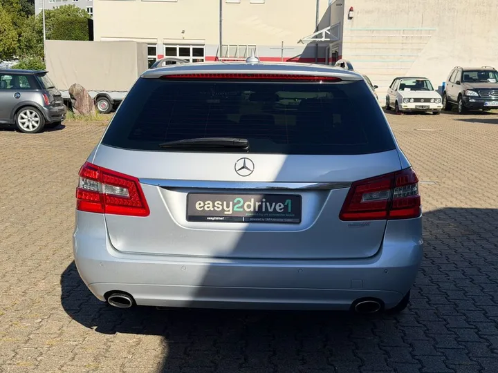 Mercedes-Benz E 350