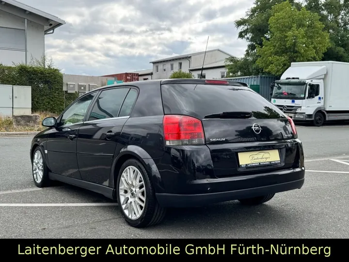 Opel Signum