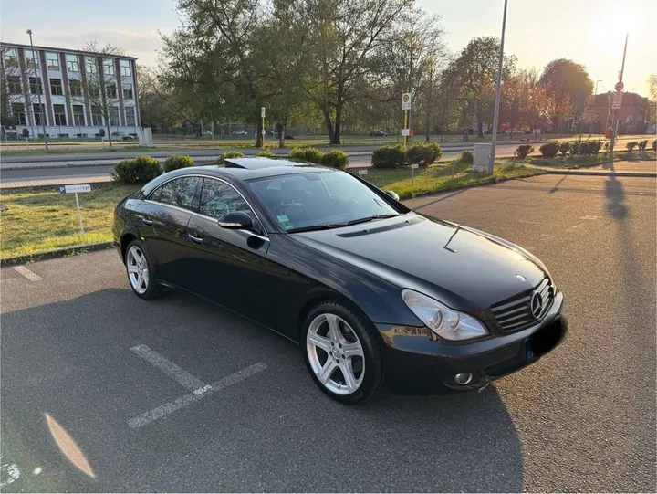 Mercedes-Benz CLS 320