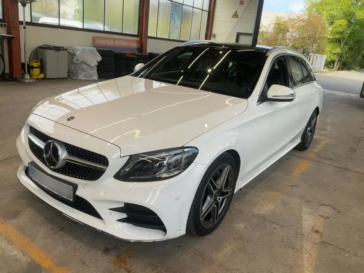 Mercedes-Benz C 220