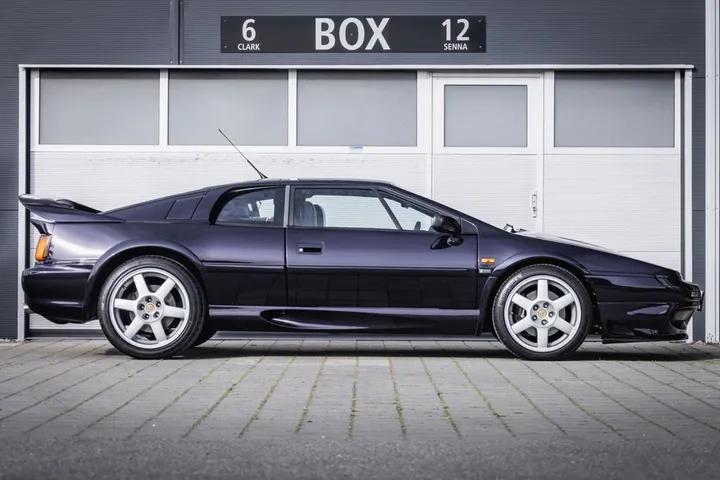 Lotus Esprit