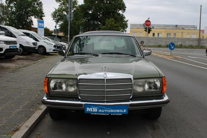 Mercedes-Benz 280