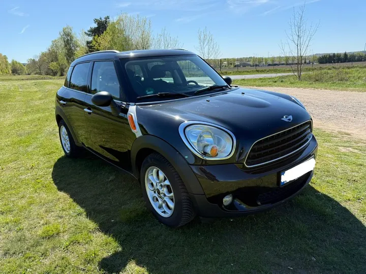 MINI One D Countryman