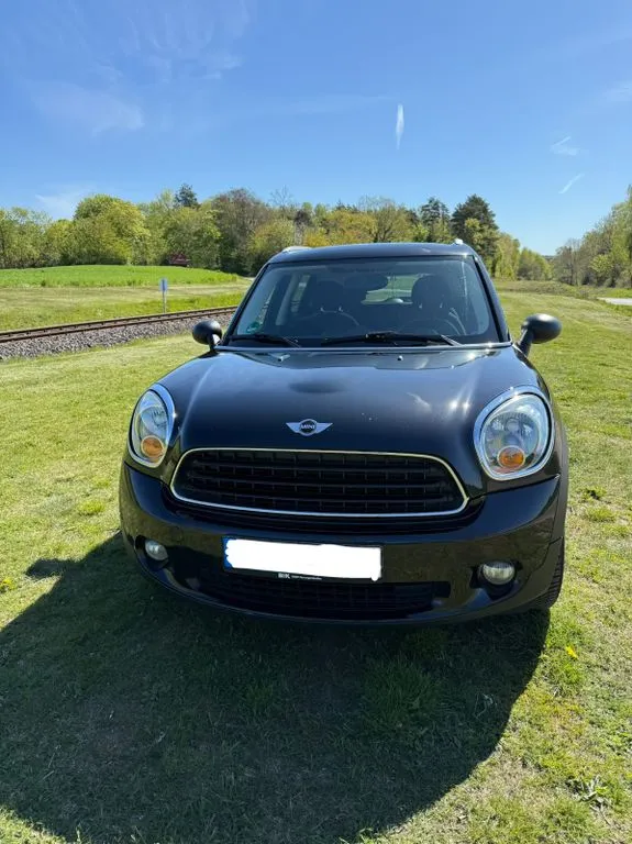 MINI One D Countryman