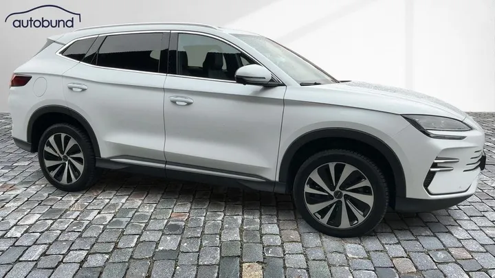 BYD SEAL U