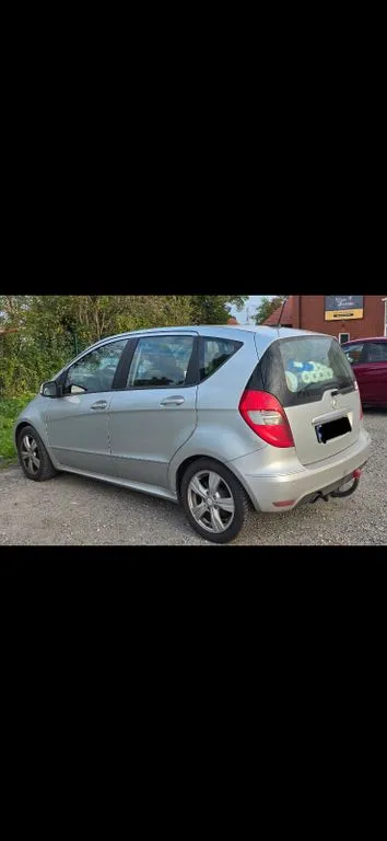 Mercedes-Benz A 160