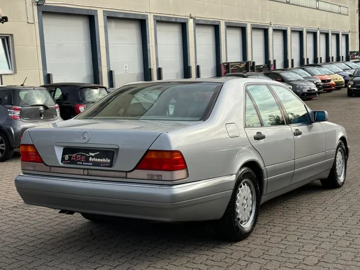 Mercedes-Benz S 280