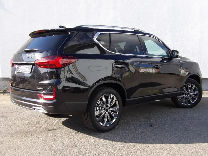KGM Rexton