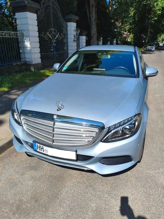 Mercedes-Benz C 400