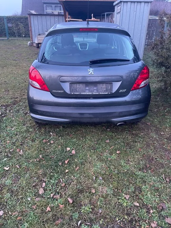 Peugeot 207