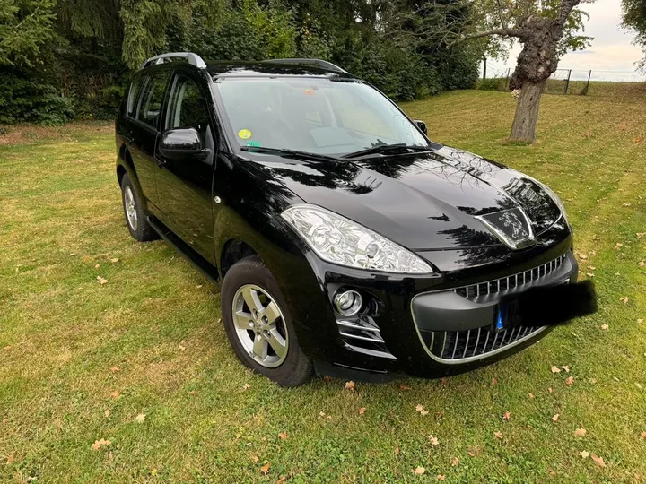 Peugeot 4007