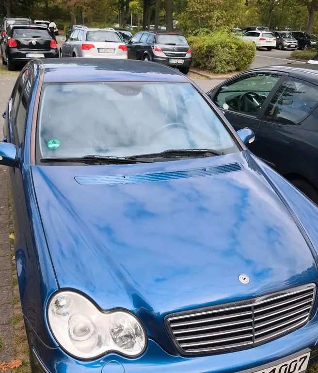 Mercedes-Benz C 180